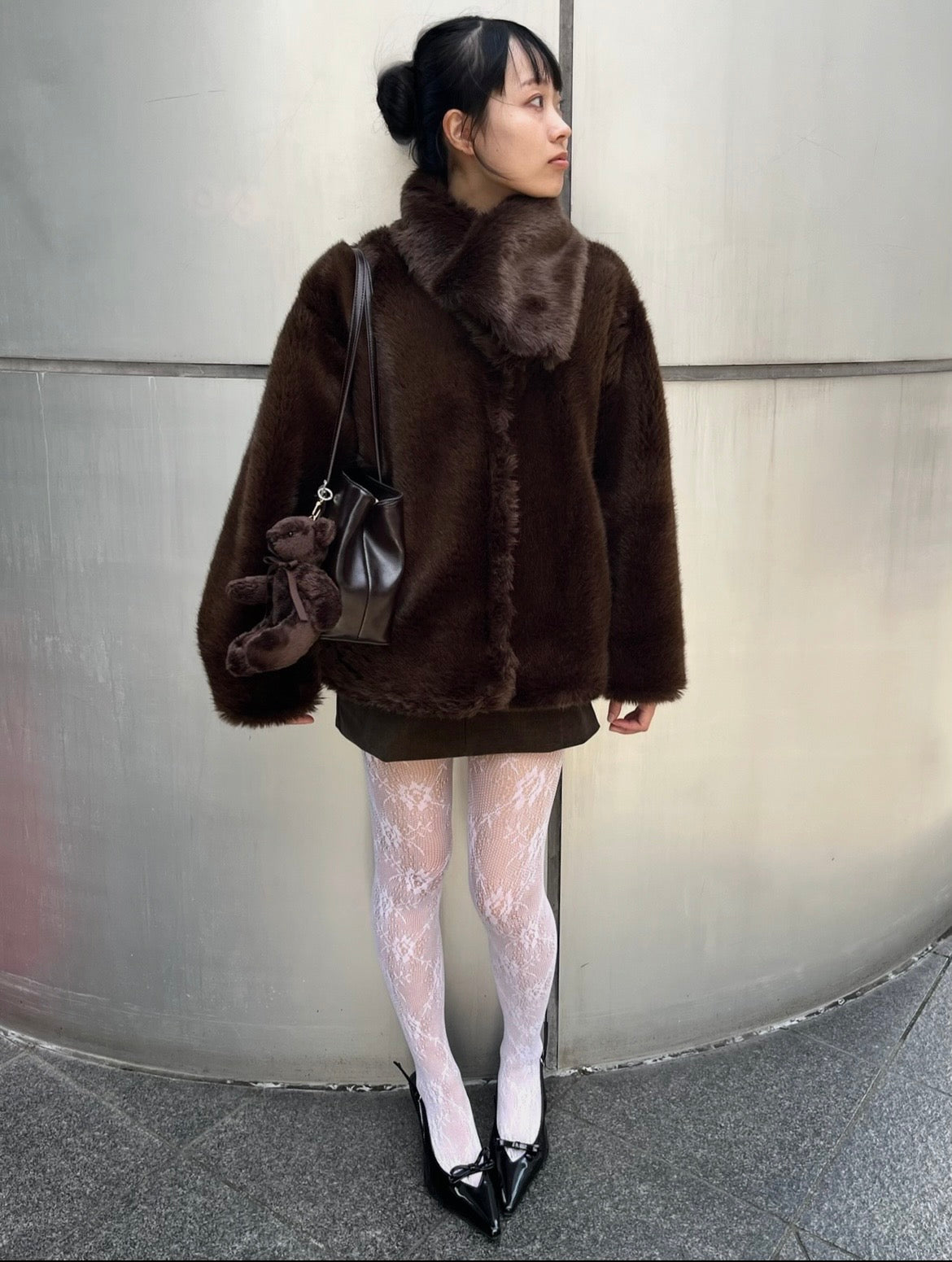 BROWN FURCOAT&TIPPET