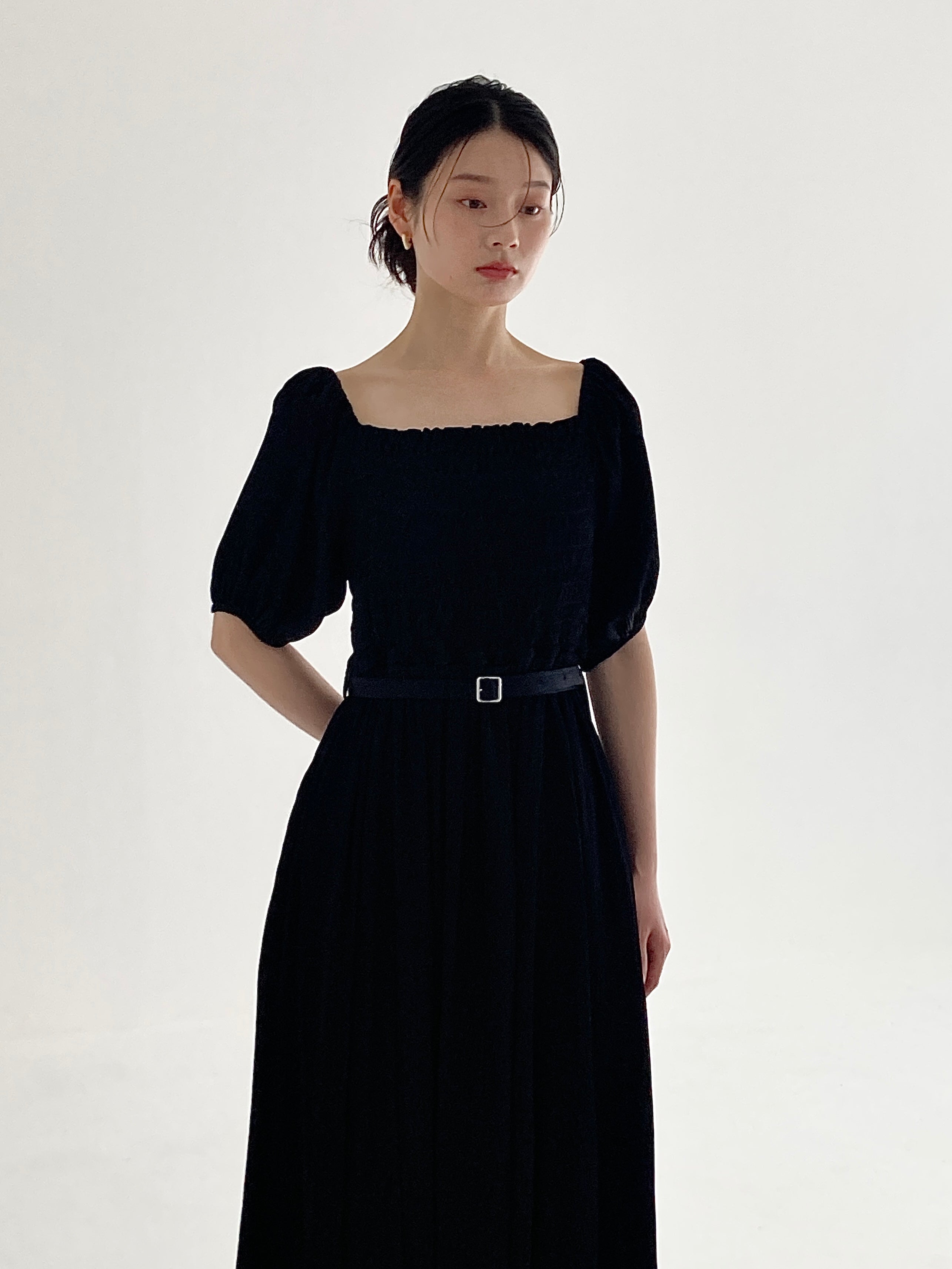 YORYU SATIN SHIRRING DRESS