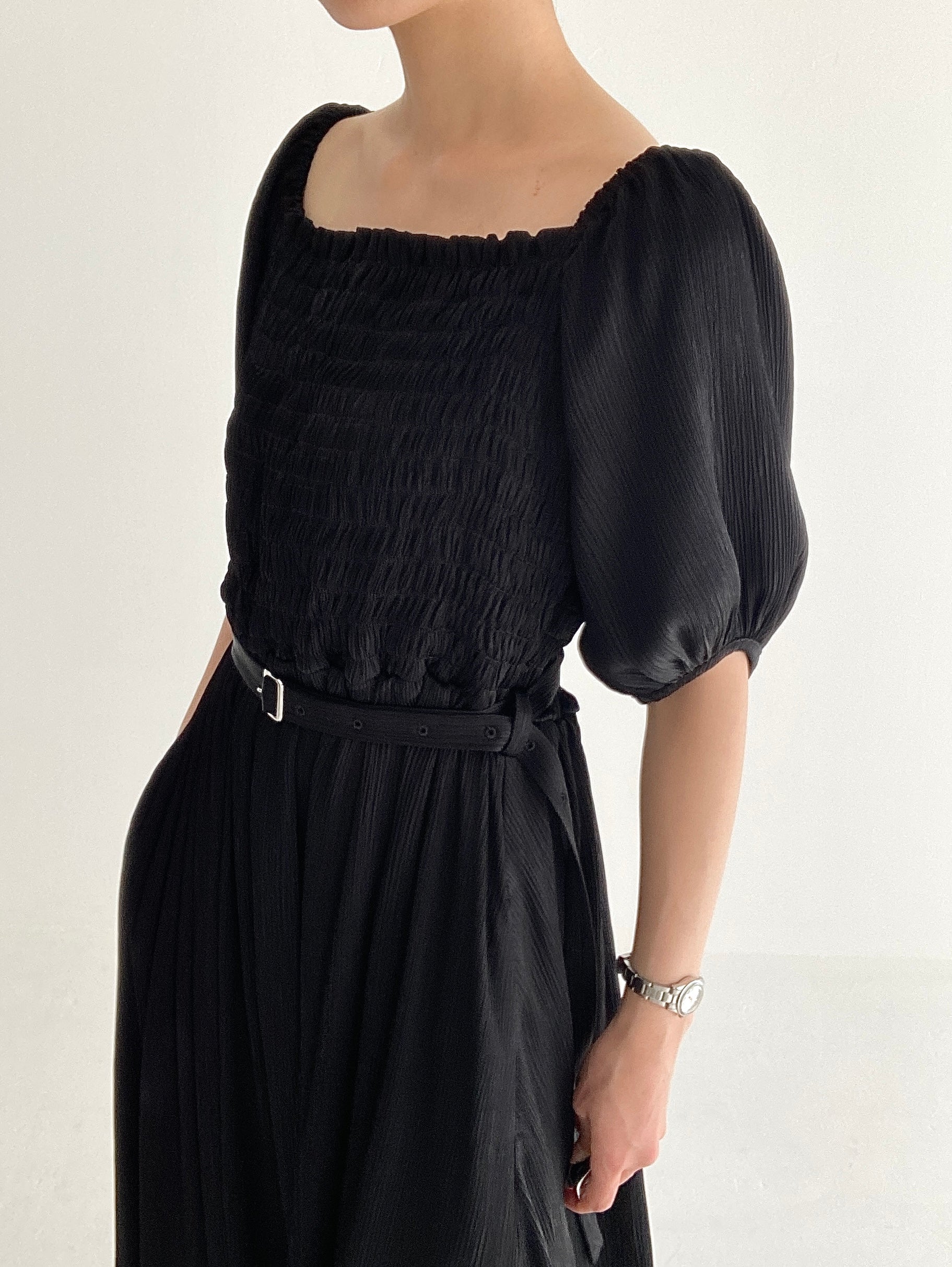 YORYU SATIN SHIRRING DRESS