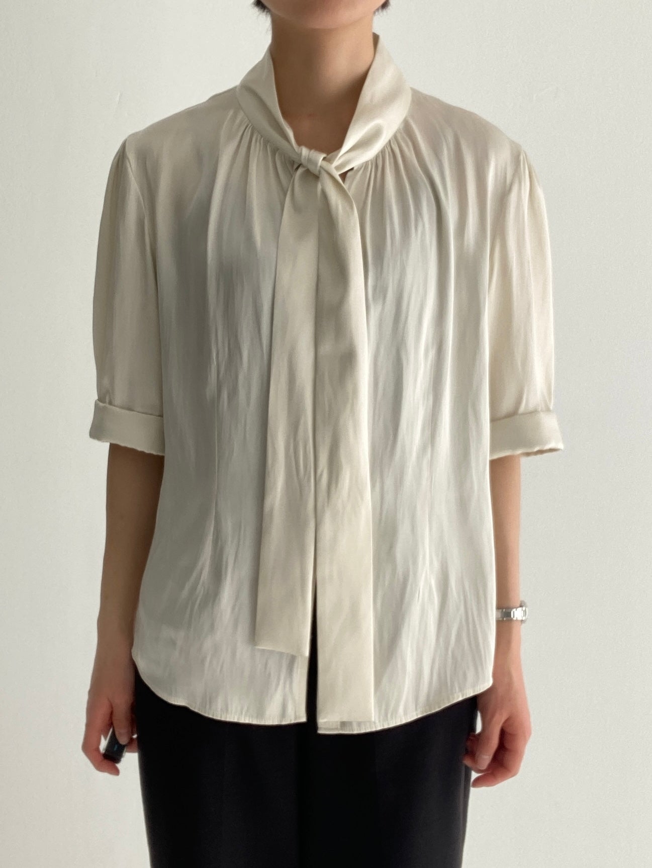 VINTAGE SATIN BLOUSE