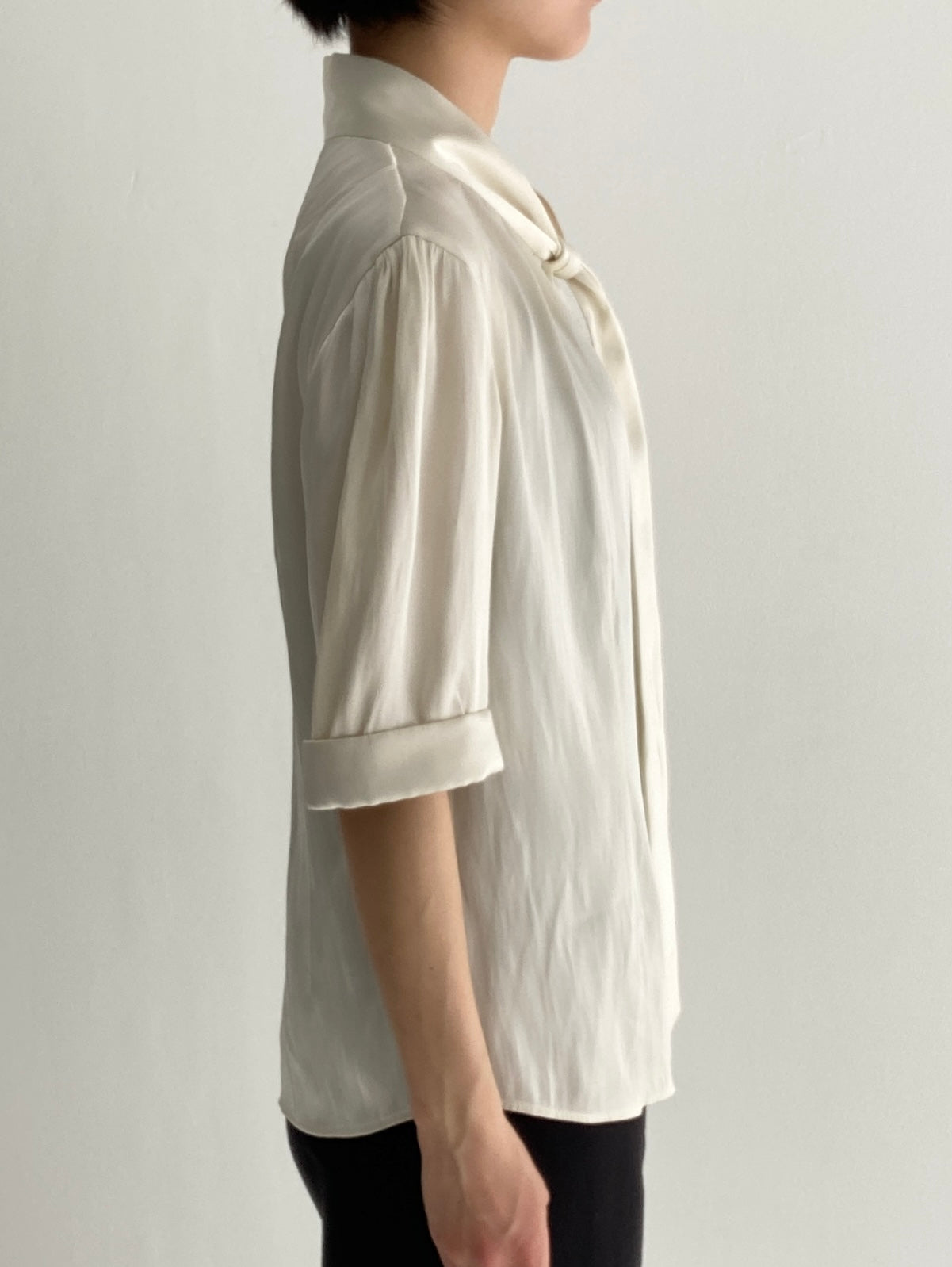 VINTAGE SATIN BLOUSE