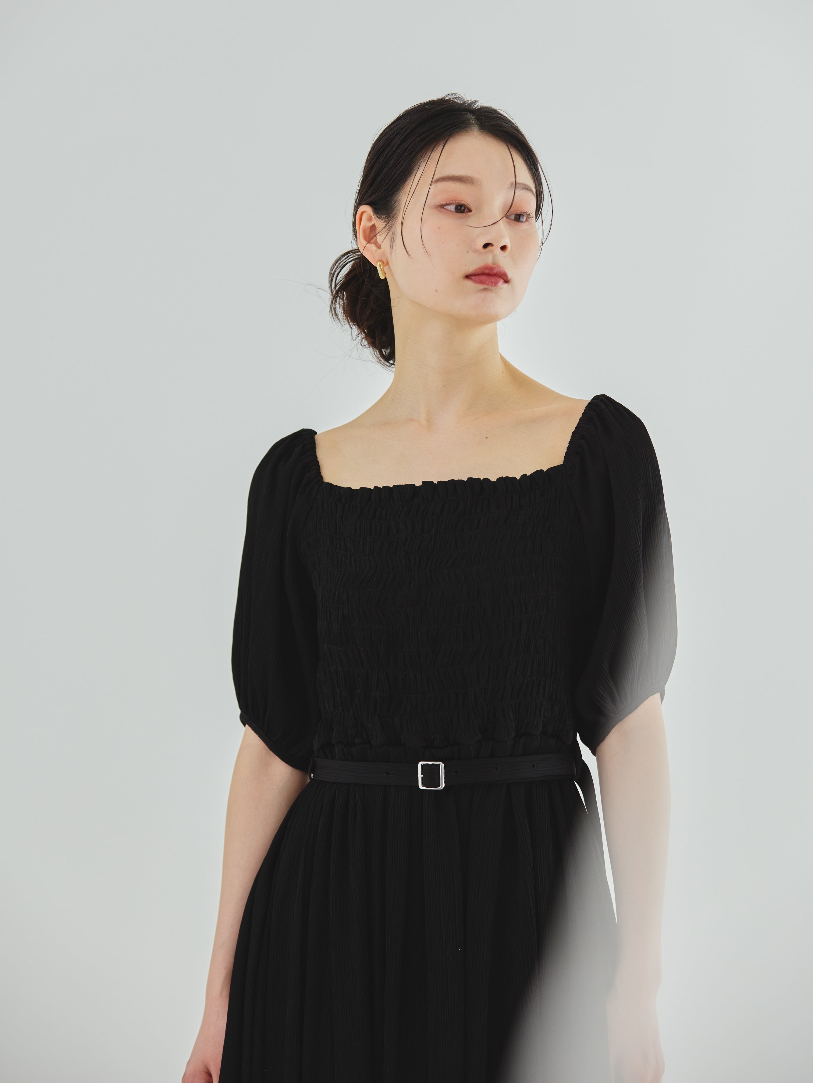 YORYU SATIN SHIRRING DRESS