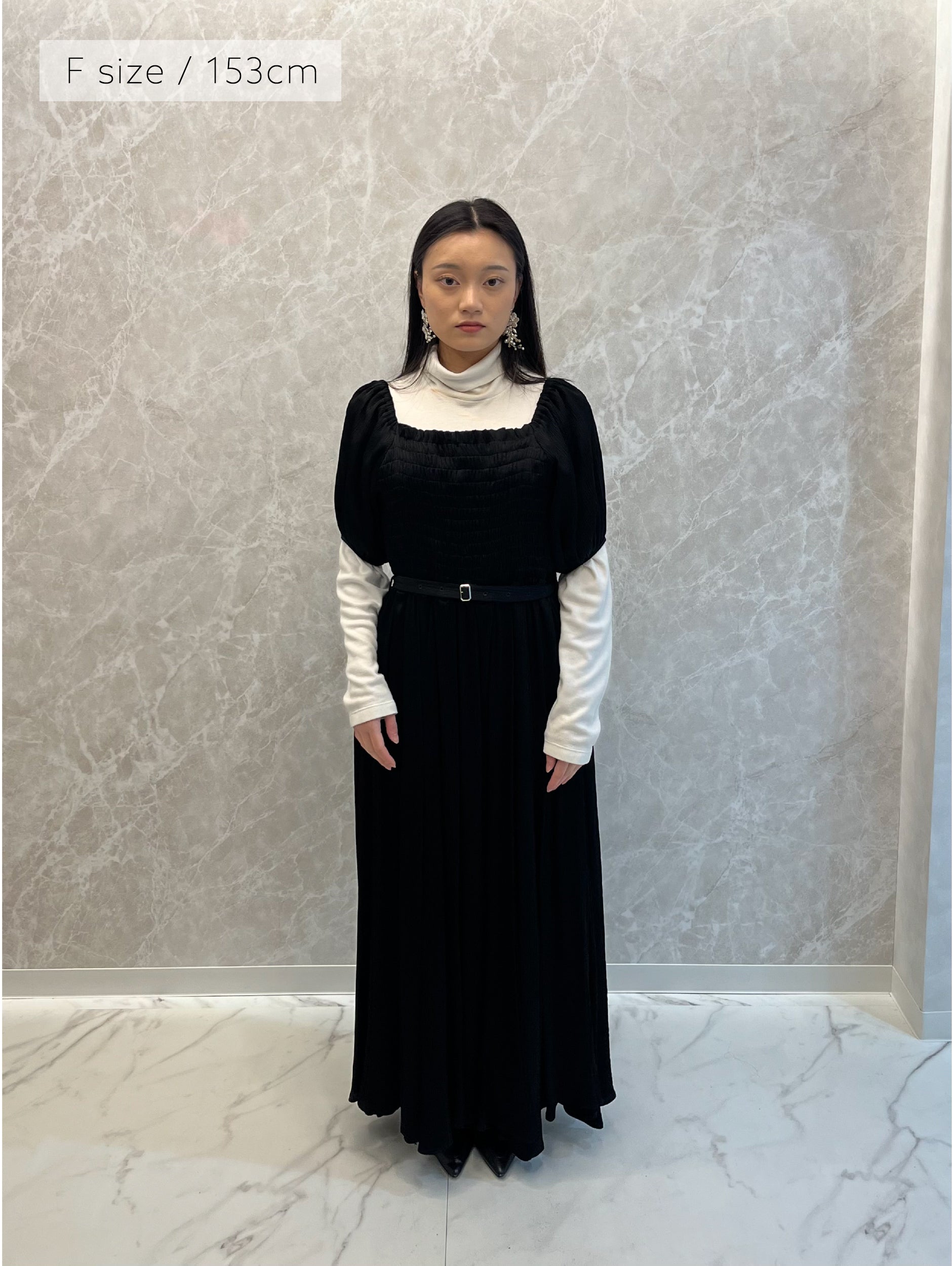 YORYU SATIN SHIRRING DRESS