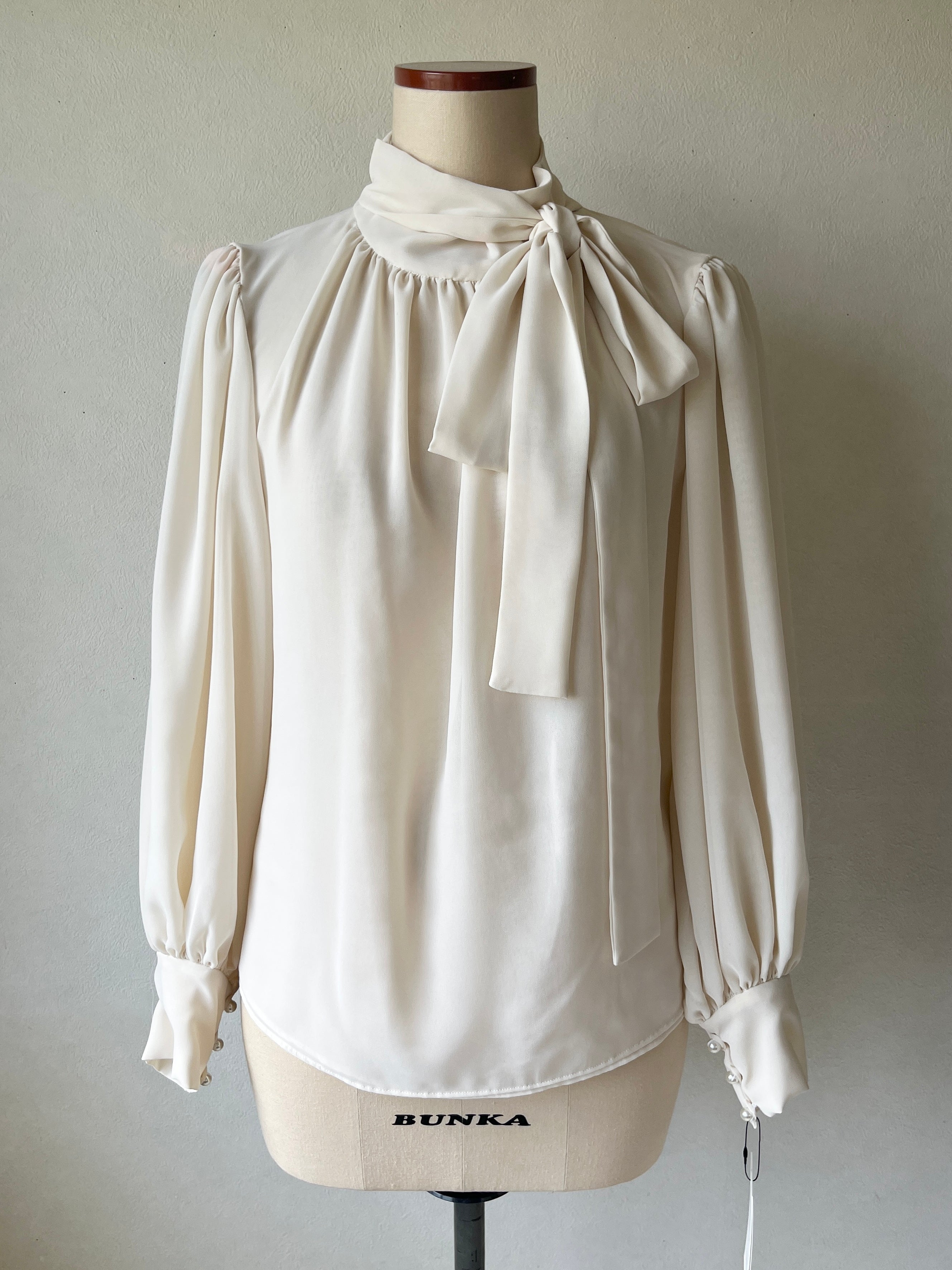 SHISAKU BLOUSE