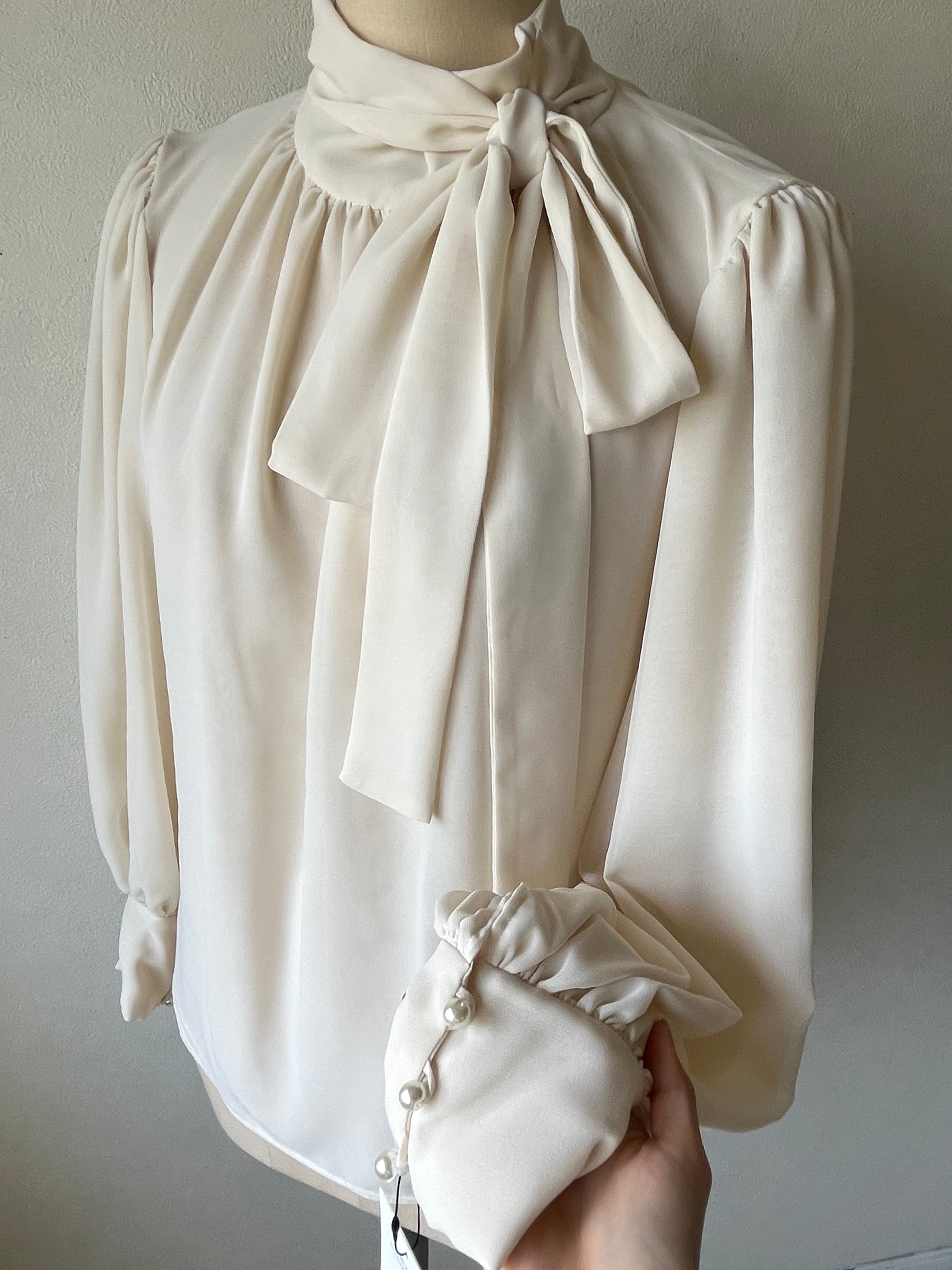 SHISAKU BLOUSE