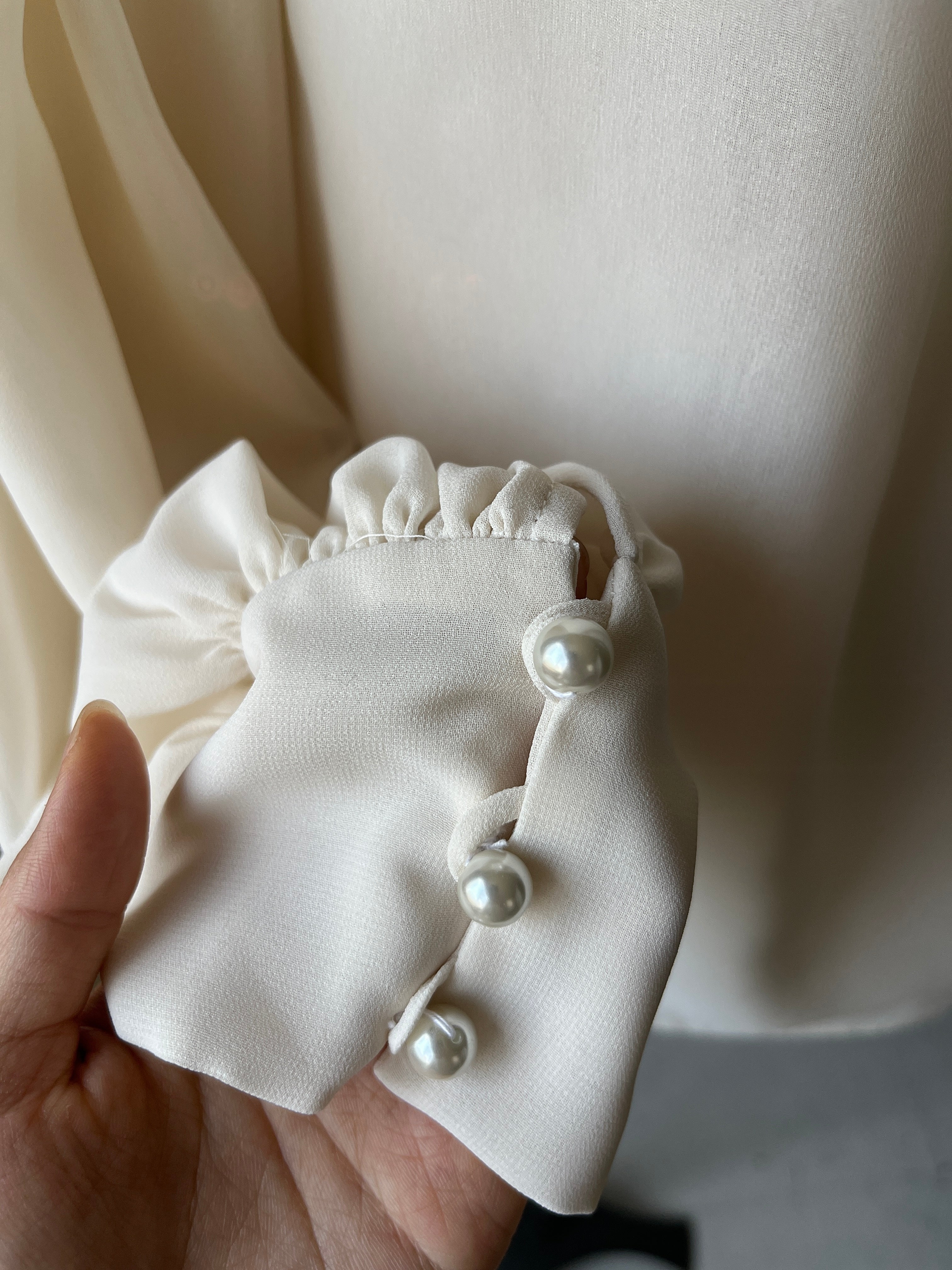 SHISAKU BLOUSE
