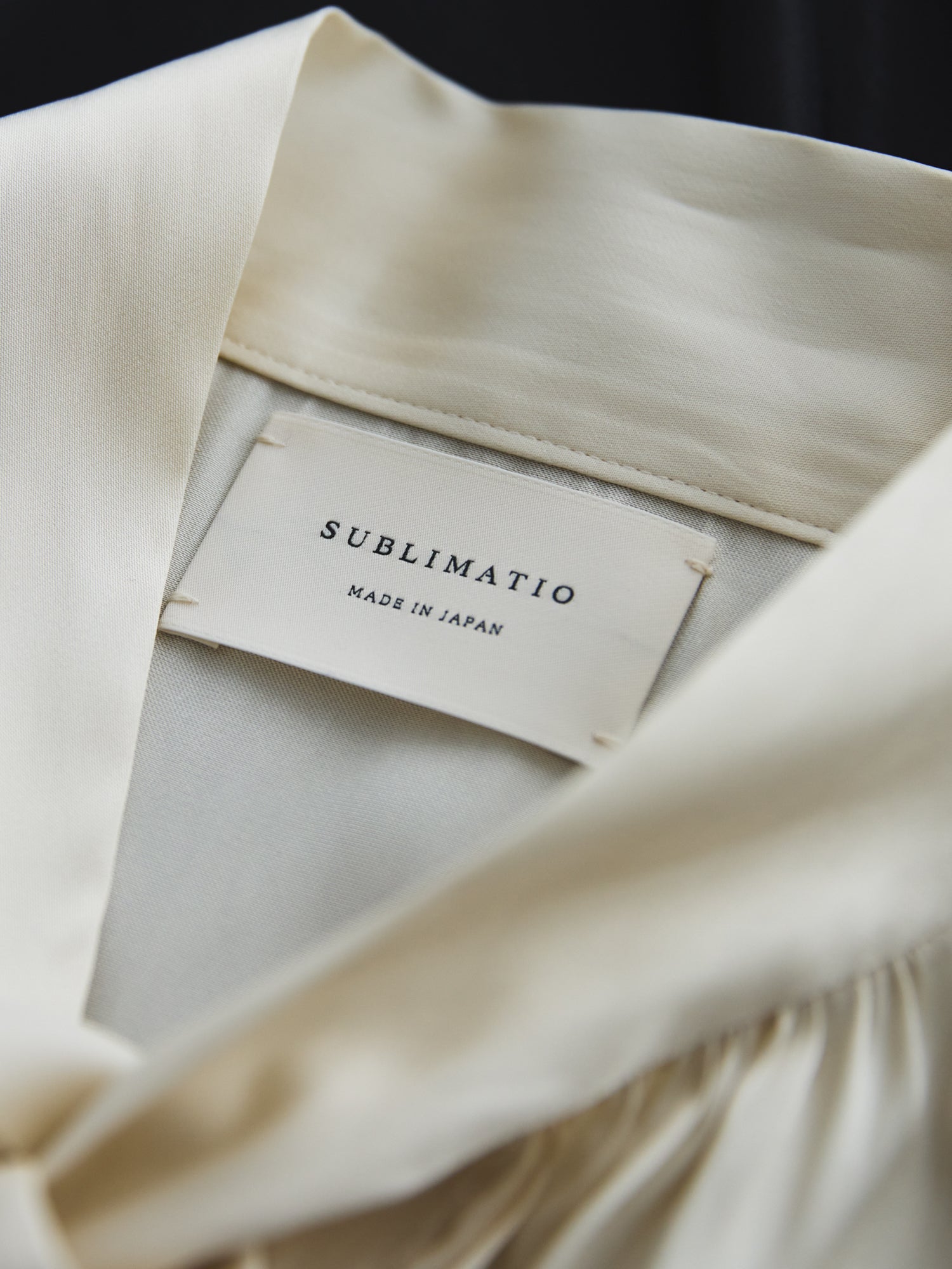 VINTAGE SATIN BLOUSE