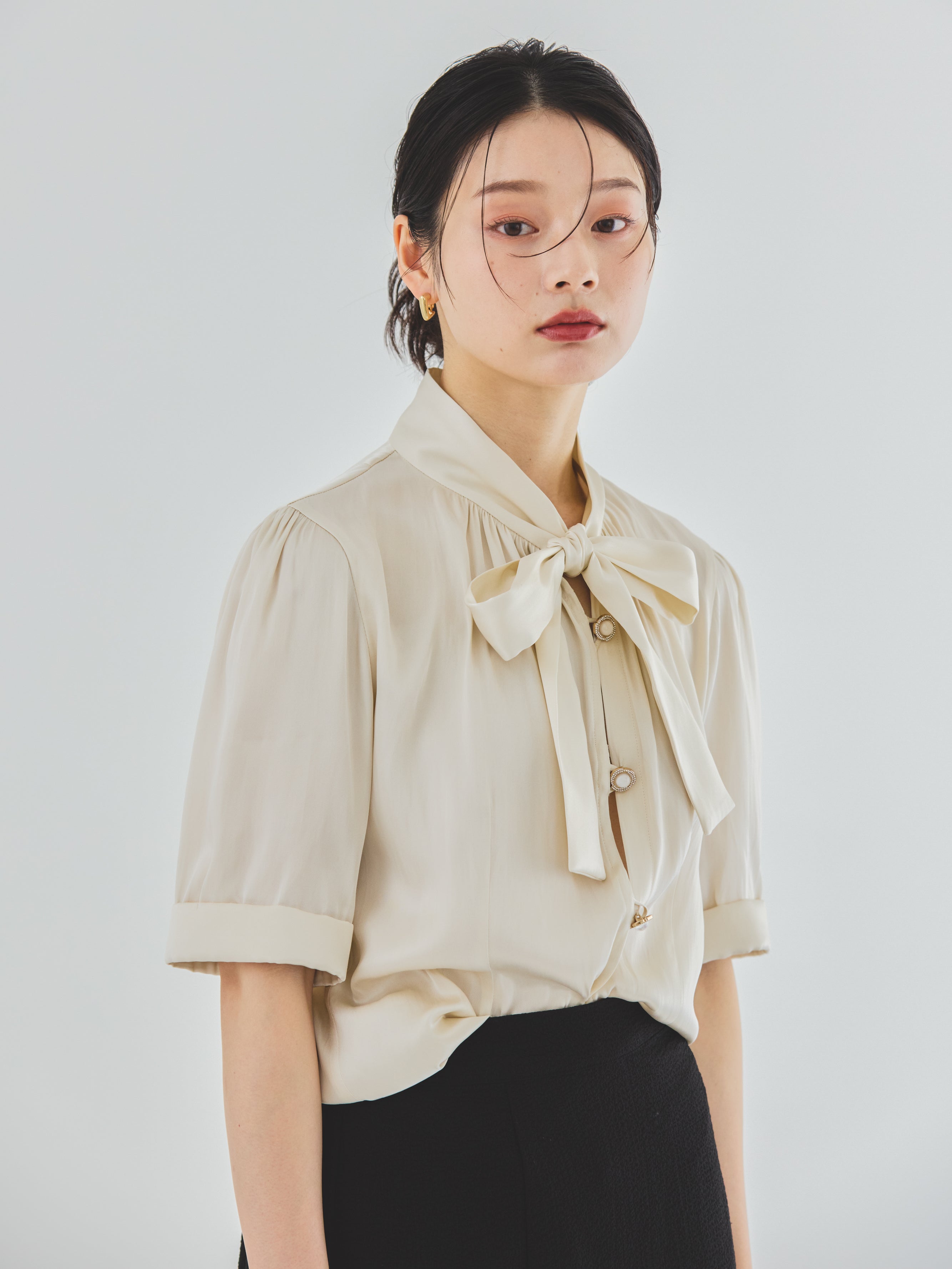 VINTAGE SATIN BLOUSE