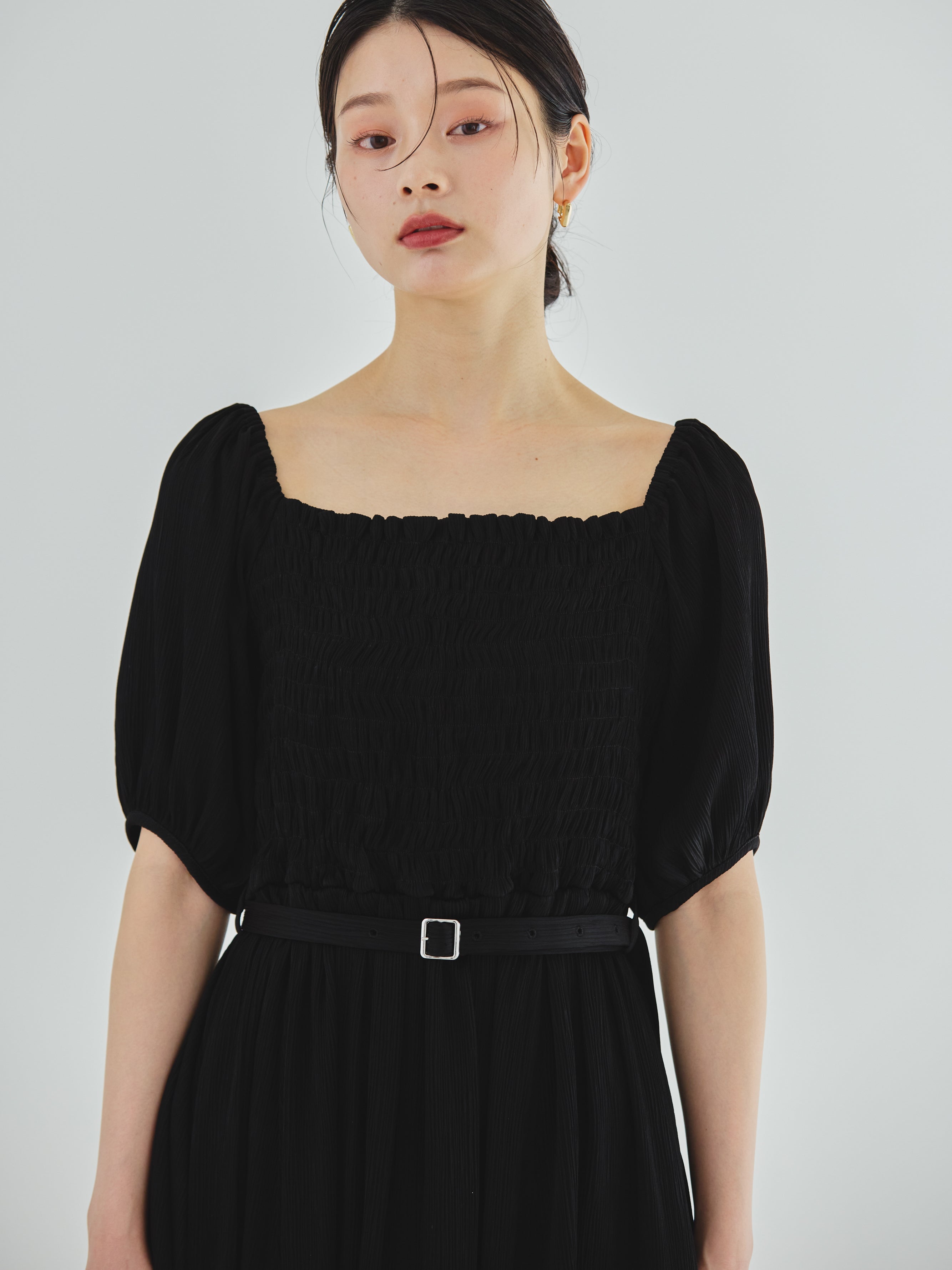 YORYU SATIN SHIRRING DRESS